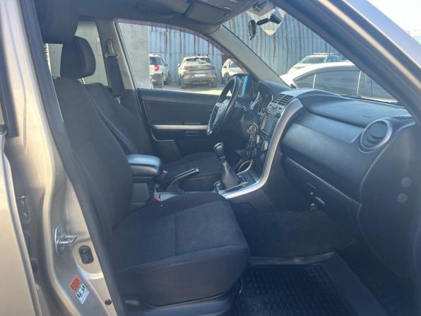 Suzuki Grand Vitara II Рестайлинг с пробегом 2010 года, цена 710 000 рублей, 280500 км, внедорожник, Автокод Объявления