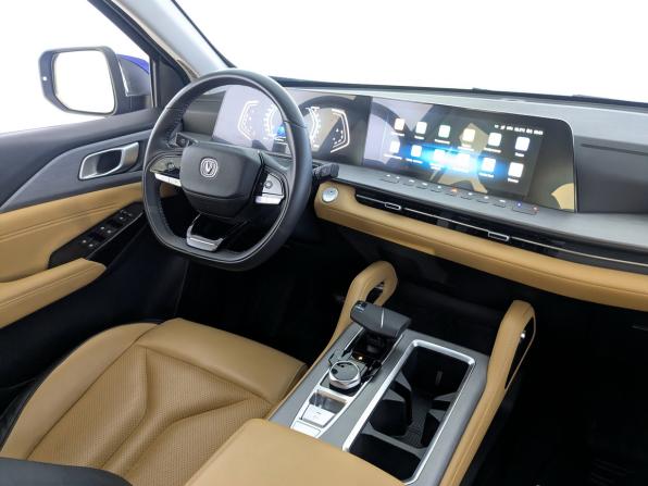 Changan Hunter Plus с пробегом 2024 года, цена 2 850 000 рублей, 10290 км, offers.body_type.unknown, Автокод Объявления