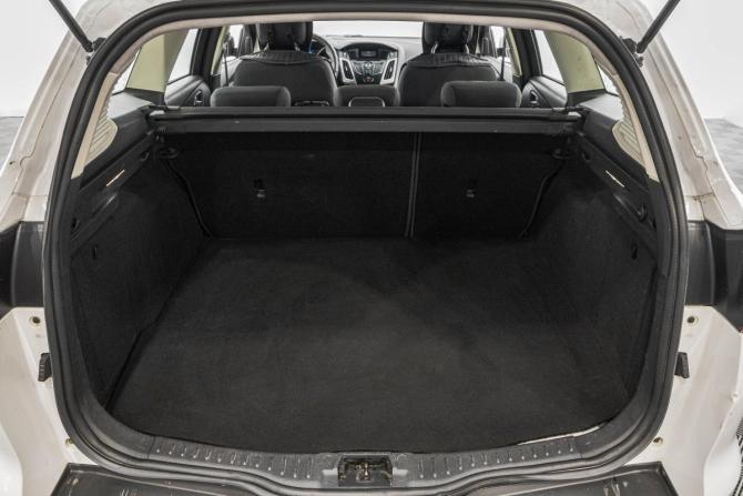 Ford Focus III с пробегом 2012 года, цена 699 000 рублей, 305000 км, универсал, Автокод Объявления