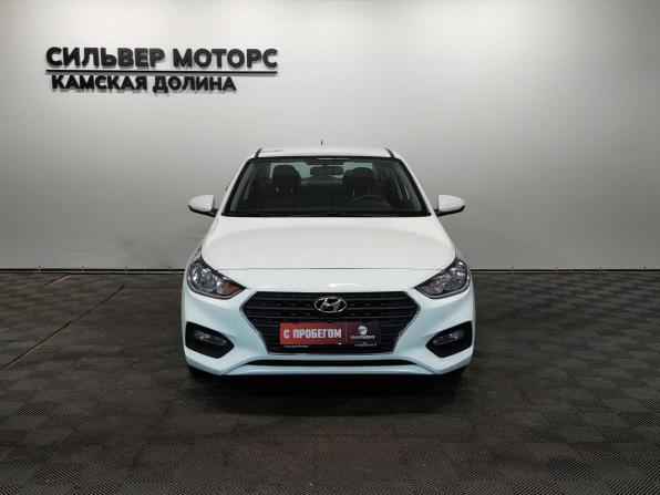 Hyundai Solaris II с пробегом 2017 года, цена 1 380 000 рублей, 37222 км, седан, Автокод Объявления
