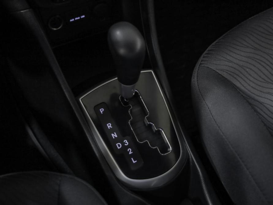 Hyundai Solaris I Санкт-Петербург  - изображение 15
