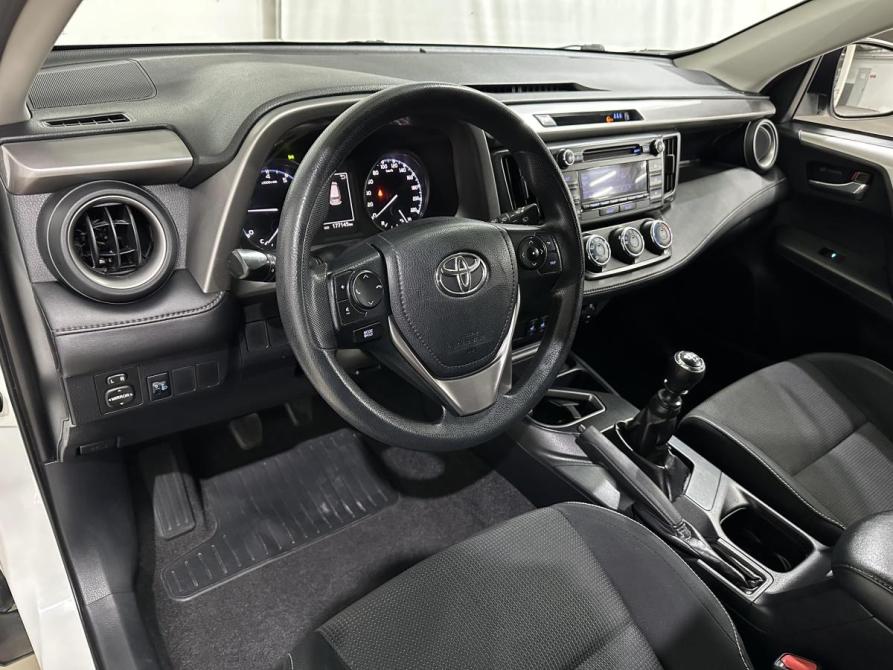 Toyota RAV4 IV (XA40) Рестайлинг Курск  - изображение 18