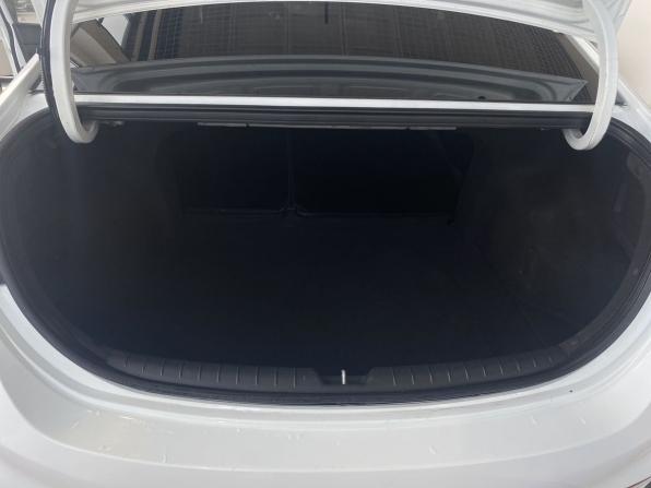 Hyundai Solaris II с пробегом 2019 года, цена 1 365 000 рублей, 90974 км, седан, Автокод Объявления