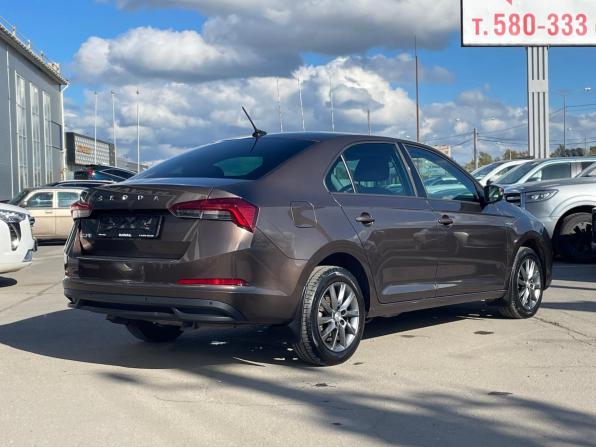 Skoda Rapid II с пробегом 2022 года, цена 1 600 000 рублей, 97500 км, лифтбек, Автокод Объявления