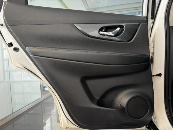 Nissan X-Trail III с пробегом 2015 года, цена 1 329 000 рублей, 218370 км, внедорожник, Автокод Объявления