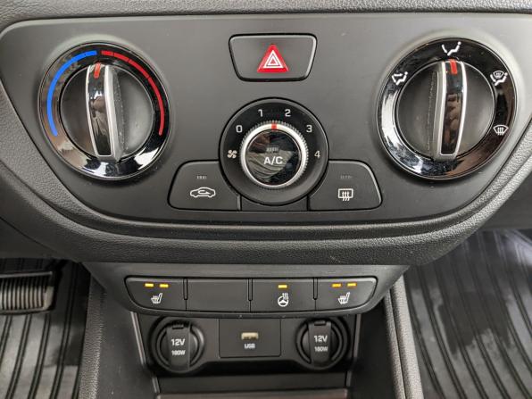 Hyundai Solaris II Рестайлинг с пробегом 2021 года, цена 1 595 000 рублей, 46720 км, седан, Автокод Объявления