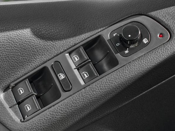 Volkswagen Tiguan I с пробегом 2010 года, цена 1 080 000 рублей, 168439 км, внедорожник, Автокод Объявления