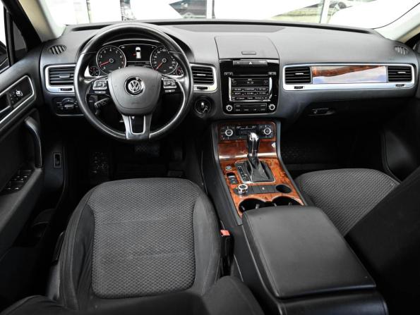 Volkswagen Touareg II с пробегом 2012 года, цена 1 598 000 рублей, 238078 км, внедорожник, Автокод Объявления