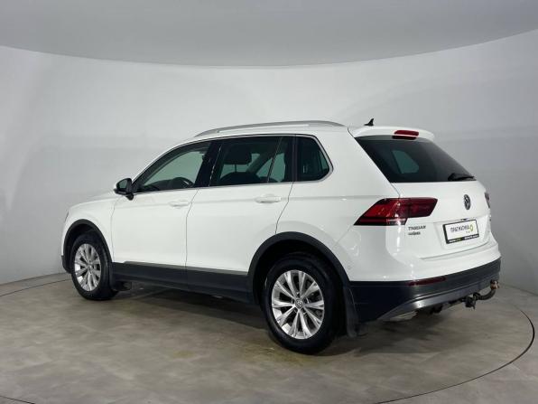 Volkswagen Tiguan II с пробегом 2016 года, цена 2 209 000 рублей, 148000 км, внедорожник, Автокод Объявления