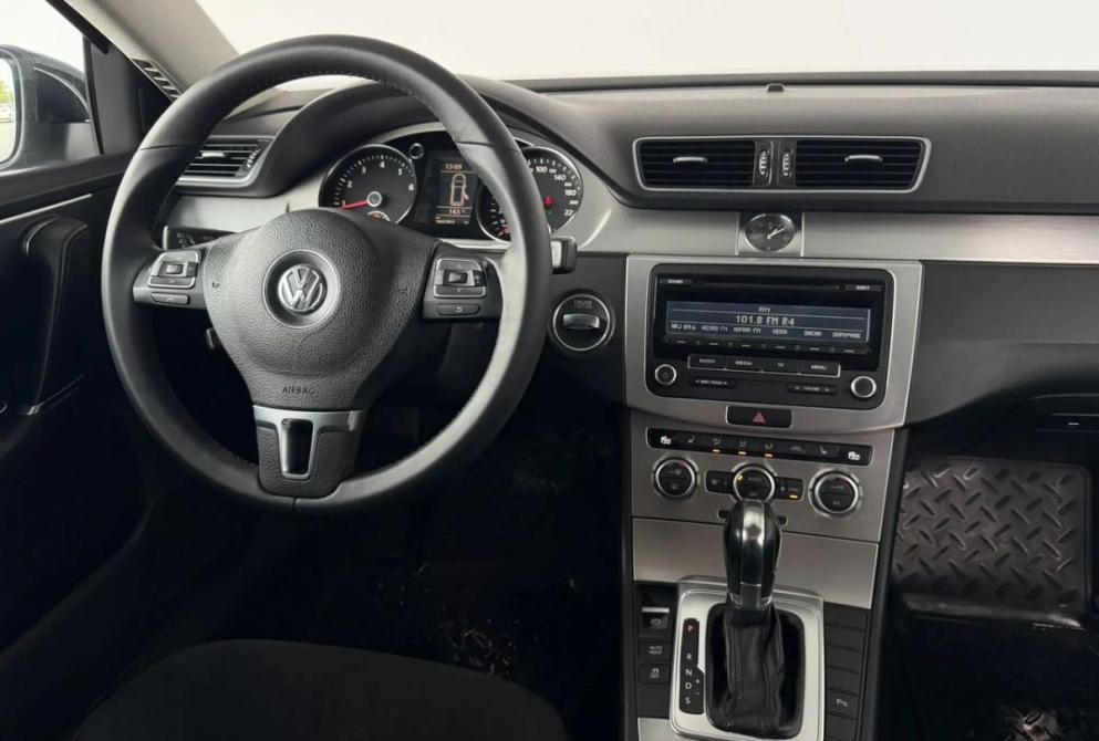 Volkswagen Passat B7 Киров  - изображение 12