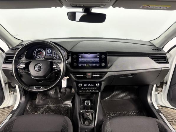 Skoda Rapid II с пробегом 2020 года, цена 1 650 000 рублей, 76322 км, лифтбек, Автокод Объявления