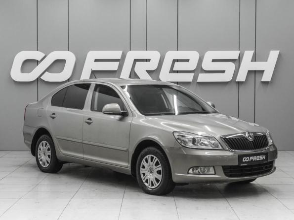 Skoda Octavia II (A5) Рестайлинг с пробегом 2012 года, цена 880 000 рублей, 235088 км, лифтбек, Автокод Объявления