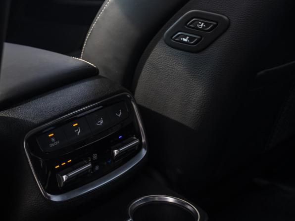 Kia Mohave I Рестайлинг 2 с пробегом 2021 года, цена 4 300 000 рублей, 104641 км, внедорожник, Автокод Объявления