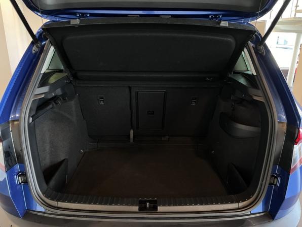 Skoda Karoq I с пробегом 2020 года, цена 2 650 000 рублей, 81900 км, внедорожник, Автокод Объявления