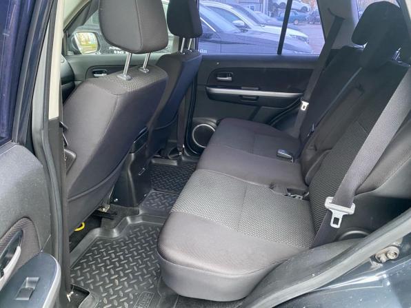 Suzuki Grand Vitara II Рестайлинг с пробегом 2011 года, цена 900 000 рублей, 213463 км, внедорожник, Автокод Объявления