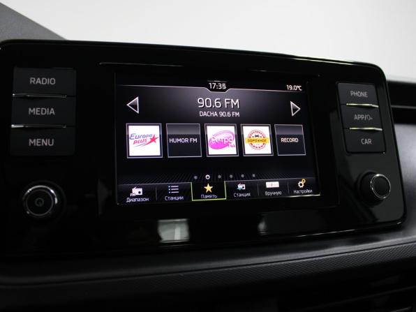 Skoda Rapid II с пробегом 2022 года, цена 1 549 900 рублей, 165222 км, лифтбек, Автокод Объявления