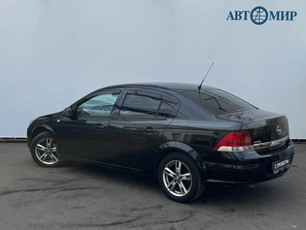 Opel Astra H Рестайлинг с пробегом 2010 года, цена 717 000 рублей, 157909 км, седан, Автокод Объявления