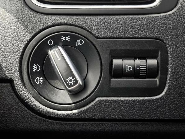 Volkswagen Polo V с пробегом 2011 года, цена 724 000 рублей, 172436 км, седан, Автокод Объявления