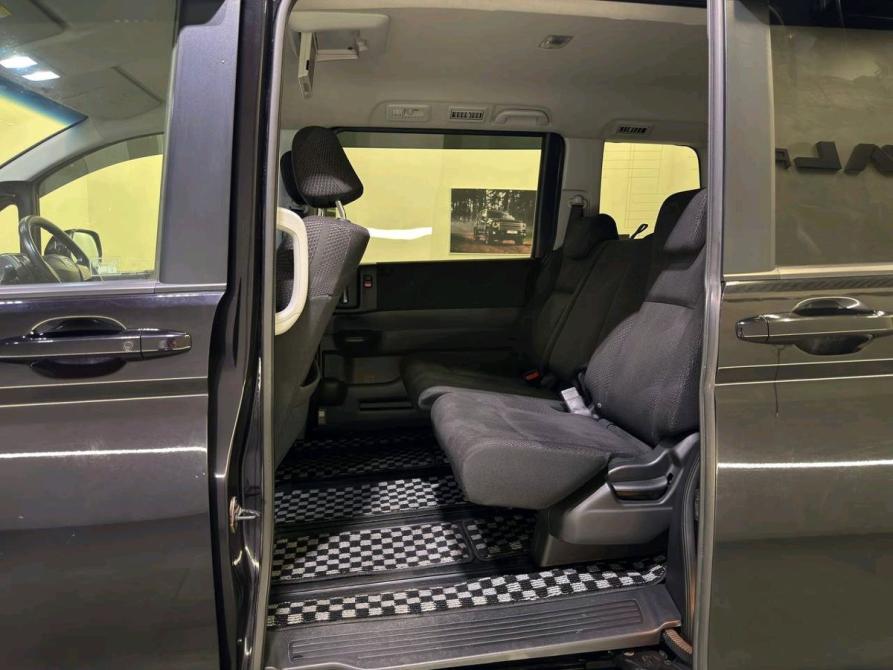 Honda Stepwgn IV Новосибирск  - изображение 15