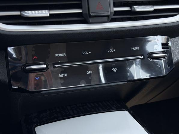 Kia K3 II (China Market) Рестайлинг с пробегом 2026 года, цена 2 650 000 рублей, 25 км, седан, Автокод Объявления