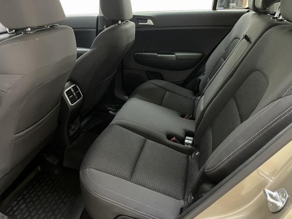 Kia Sportage IV Рестайлинг с пробегом 2018 года, цена 2 050 000 рублей, 71089 км, внедорожник, Автокод Объявления