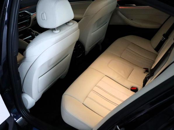 BMW 5 серии VII (G30/G31/G38) Рестайлинг с пробегом 2021 года, цена 5 500 000 рублей, 115950 км, седан, Автокод Объявления