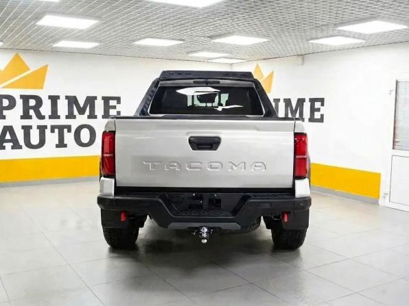 Toyota Tacoma IV с пробегом 2026 года, цена 11 199 000 рублей, 38 км, offers.body_type.unknown, Автокод Объявления
