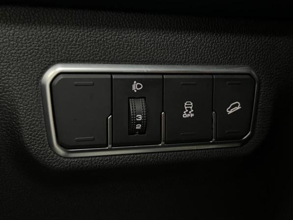 Haval M6 II с пробегом 2023 года, цена 1 699 000 рублей, 36000 км, внедорожник, Автокод Объявления