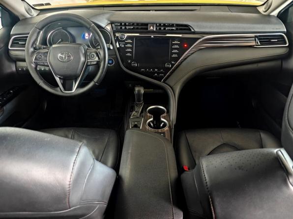 Toyota Camry VIII (XV70) с пробегом 2019 года, цена 1 730 000 рублей, 471121 км, седан, Автокод Объявления