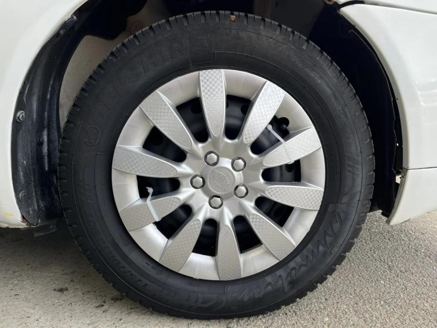 Toyota Platz Краснодар  - изображение 9