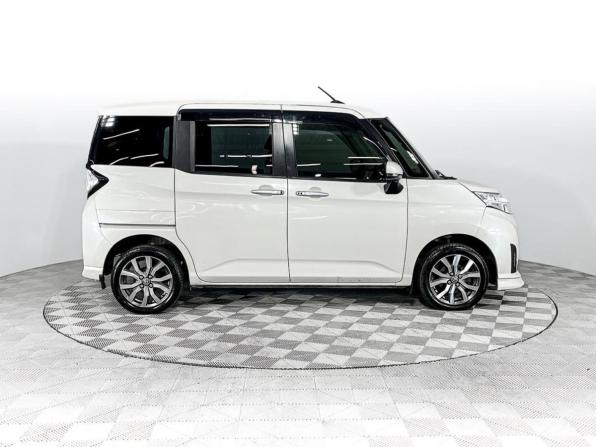 Daihatsu Thor I с пробегом 2017 года, цена 942 600 рублей, 120800 км, микровэн, Автокод Объявления