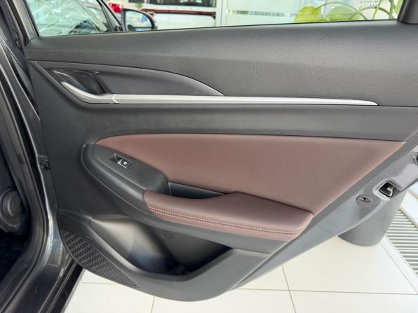 Changan Eado Plus с пробегом 2023 года, цена 1 575 000 рублей, 7666 км, седан, Автокод Объявления