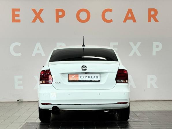 Volkswagen Polo V Рестайлинг с пробегом 2019 года, цена 1 400 000 рублей, 100436 км, седан, Автокод Объявления