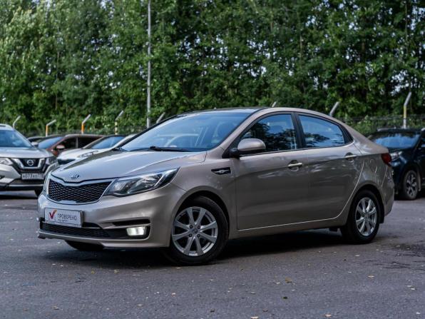 Kia Rio III Рестайлинг с пробегом 2015 года, цена 925 000 рублей, 109310 км, седан, Автокод Объявления