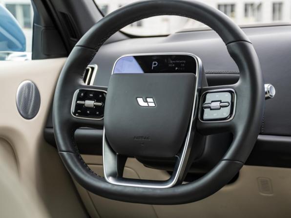 Li Auto (Lixiang) L7 I с пробегом 2023 года, цена 6 295 000 рублей, 19686 км, внедорожник, Автокод Объявления