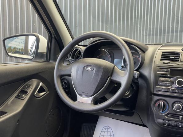 Lada (ВАЗ) Granta I Рестайлинг с пробегом 2023 года, цена 727 000 рублей, 50022 км, седан, Автокод Объявления