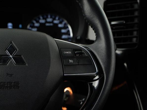 Mitsubishi Outlander III Рестайлинг 3 с пробегом 2021 года, цена 2 399 055 рублей, 36876 км, внедорожник, Автокод Объявления