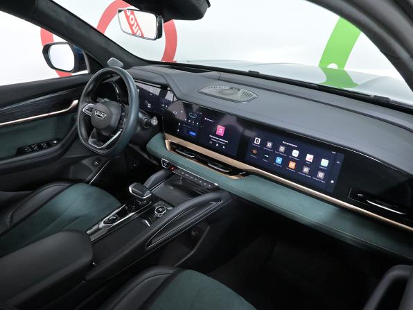 Geely Monjaro I с пробегом 2023 года, цена 3 050 000 рублей, 63475 км, внедорожник, Автокод Объявления