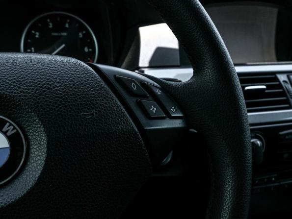 BMW 5 серии V (E60/E61) Рестайлинг с пробегом 2009 года, цена 1 210 000 рублей, 188892 км, седан, Автокод Объявления