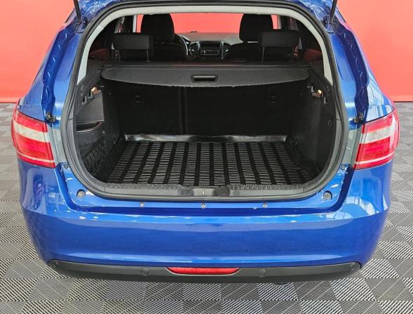 Lada (ВАЗ) Vesta I с пробегом 2020 года, цена 989 000 рублей, 122000 км, универсал, Автокод Объявления