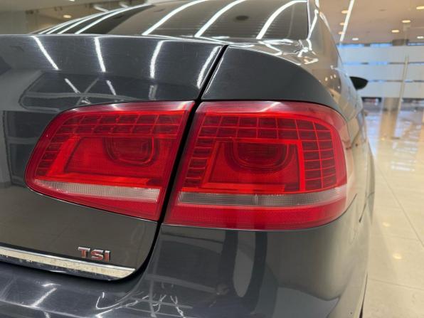 Volkswagen Passat B7 с пробегом 2012 года, цена 1 050 000 рублей, 210615 км, седан, Автокод Объявления