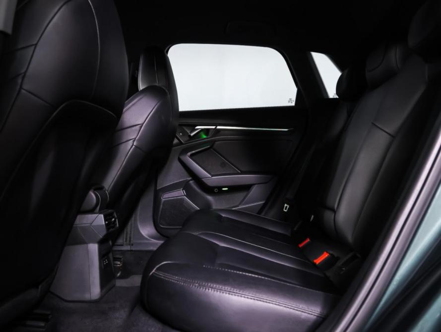 Audi A3 IV (8Y) Москва  - изображение 13