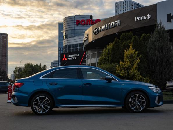 Audi A3 IV (8Y) с пробегом 2021 года, цена 2 528 000 рублей, 48535 км, седан, Автокод Объявления