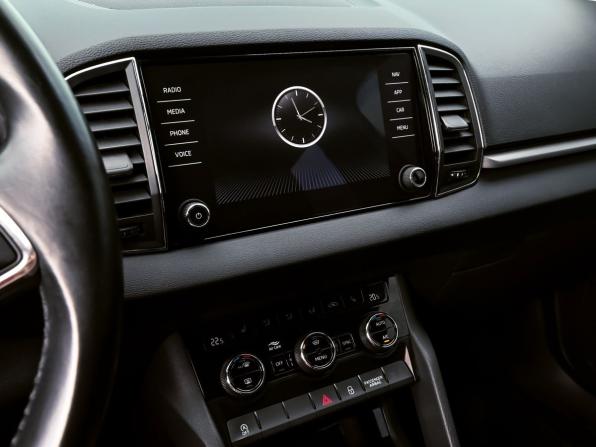 Skoda Karoq I с пробегом 2021 года, цена 2 399 000 рублей, 91606 км, внедорожник, Автокод Объявления