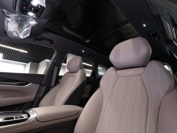 Geely Atlas II с пробегом 2026 года, цена 3 350 000 рублей, 50 км, внедорожник, Автокод Объявления