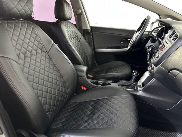 Kia Ceed II Рестайлинг с пробегом 2016 года, цена 1 299 900 рублей, 137104 км, хэтчбек, Автокод Объявления