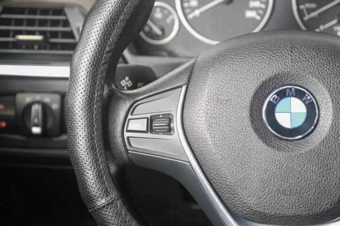 BMW 3 серии VI (F3x) с пробегом 2012 года, цена 1 549 000 рублей, 255000 км, седан, Автокод Объявления