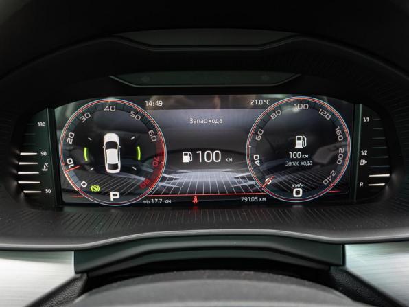 Skoda Rapid II с пробегом 2021 года, цена 2 210 000 рублей, 79105 км, лифтбек, Автокод Объявления