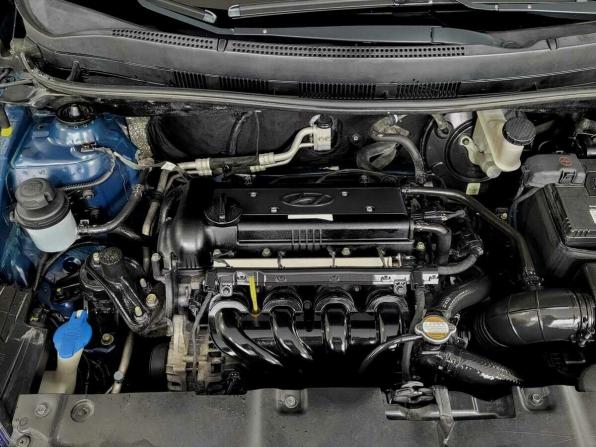 Hyundai Solaris I с пробегом 2012 года, цена 730 000 рублей, 126408 км, седан, Автокод Объявления