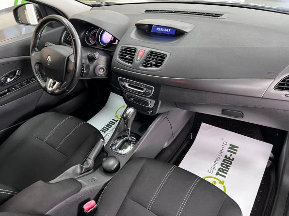 Renault Megane III Рестайлинг 2 с пробегом 2014 года, цена 895 000 рублей, 132575 км, хэтчбек, Автокод Объявления